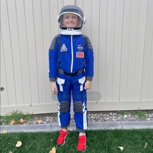 Boys Medium (8) Astronaut Costume